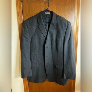 DKNY Men's Dark Gray Pinstripe Suit Jacket about 44l